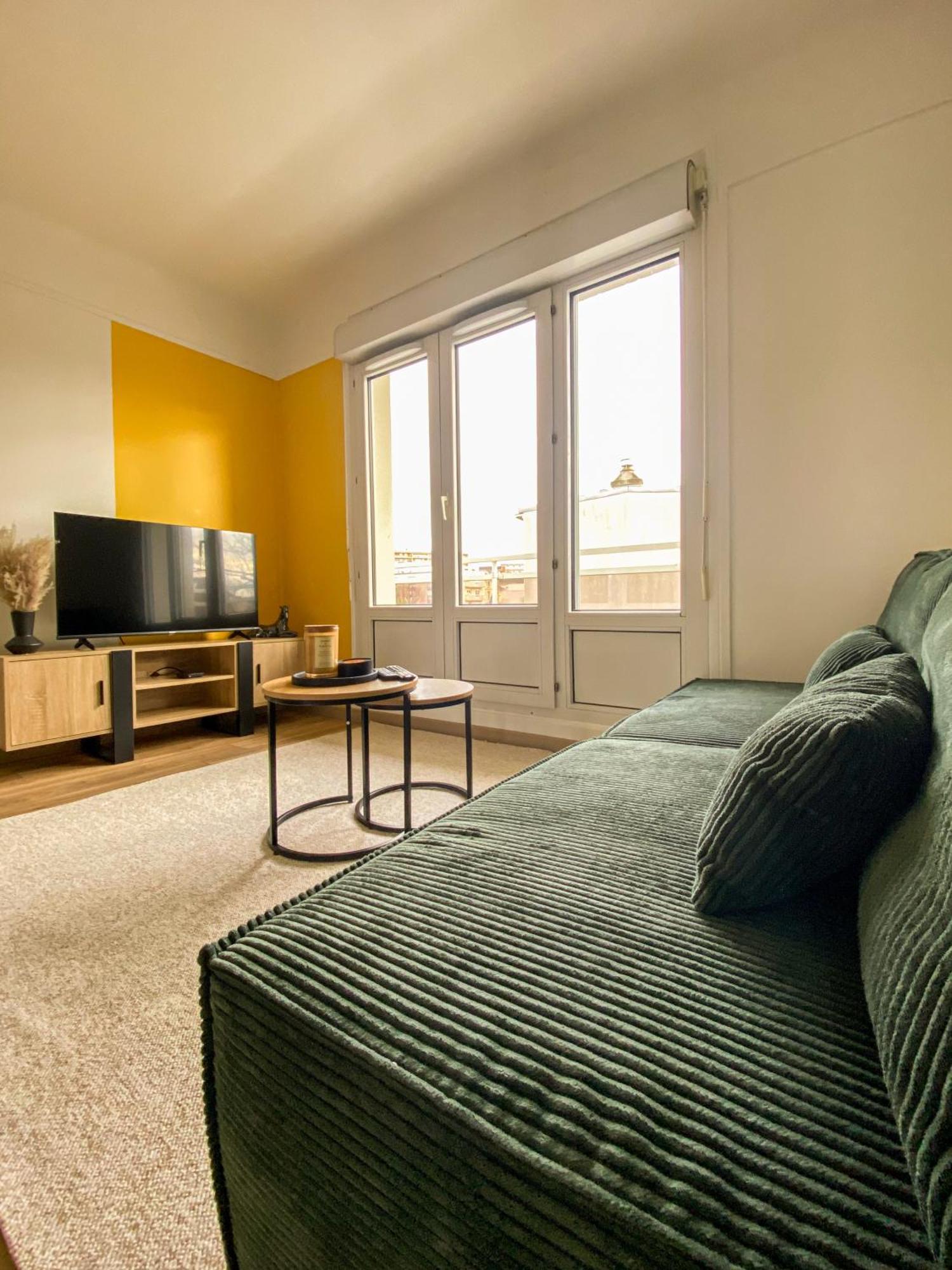 Appartement Cosy Au Coeur De Reims Kültér fotó